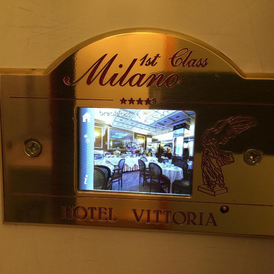Hotel Vittoria Milano Esterno foto